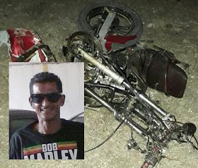Homem morre em colisão envolvendo moto e ambulância na BR 324