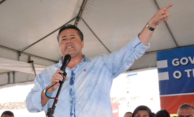 “Rui tem feito obras mesmo com perseguições”, afirma deputado Alex da Piatã 