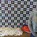 Mulher é presa com mais de 2 mil papelotes de cocaína em Vitória da Conquista; droga estava sendo levada para Monte Santo