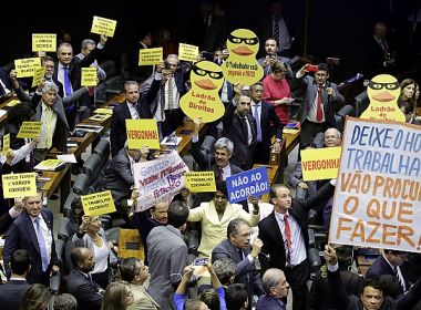 Maioria dos baianos vota a favor de denúncia contra Temer; confira o voto de cada deputado