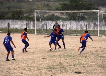 Intermunicipal: Coité faz último treino em campo de areia para se adaptar ao de Caldeirão Grande