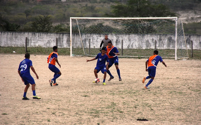 Intermunicipal: Coité faz último treino em campo de areia para se adaptar ao de Caldeirão Grande