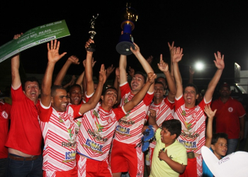 Inter de Vaca Brava conquista titulo de campeão retirolandense 2017