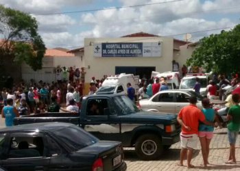Ônibus que levava turistas de Itaberaba para Jacobina tomba deixando mortos e feridos graves