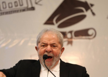 ‘Eu sei que eu tô lascado, todo dia tem um processo’, diz Lula sobre ações contra ele