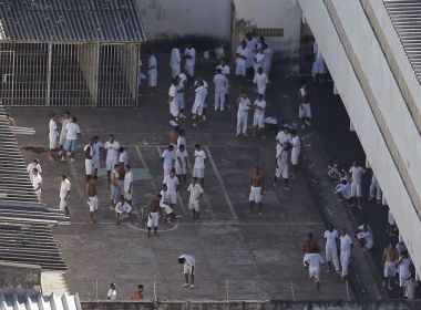 Separados na prisão, Geddel, Funaro e Saud trocam provocações em banho de sol