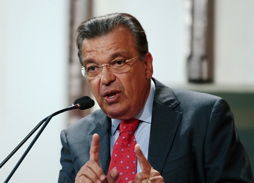 Deputado Targino Machado emite nota em resposta à matéria veiculada no CN