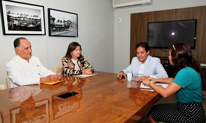 UPB orienta municípios a firmar convênio com Hospital Aristides Maltez