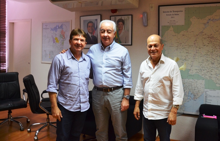 Obras que ligam Alagoinhas a Linha Verde começarão em dezembro, garante secretário ao deputado Joseildo