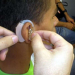Jovens estão perdendo audição por causa de fones de ouvido, alerta conselho