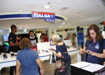 Operação Black Friday conduz três gerentes de lojas para delegacia