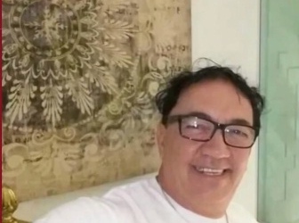 Corpo de homem é encontrado em carro incendiado na Bahia; companheiro é preso