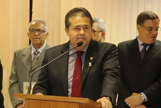 Comitê de Imprensa da ALBA elege os melhores parlamentares do ano; Alex da Piatã está entre eles