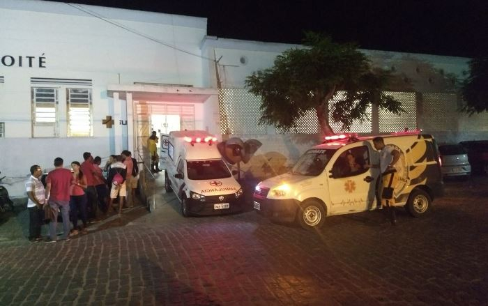 Coité – Jovem de 16 anos leva quatro tiros disparados por dupla em moto