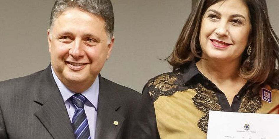 Anthony Garotinho e Rosinha são presos pela Polícia Federal no Rio