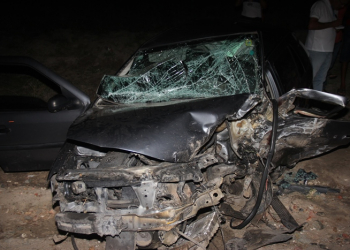 Valente – Colisão entre Punto e Gol deixa um morto e um ferido na BA 120