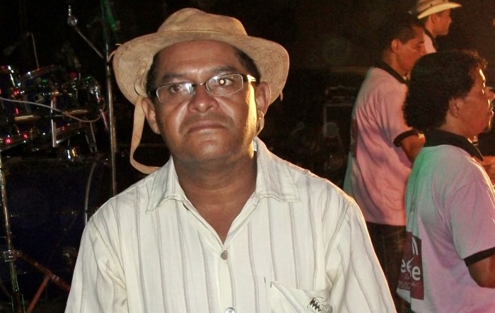 Morre em Salvador repentista Passarinho que fazia dupla com Miudinho