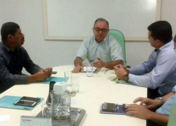 Prefeito e vice de São José do Jacuípe buscam implantação de uma agencia Sicoob Coopere no Distrito de Itatiaia