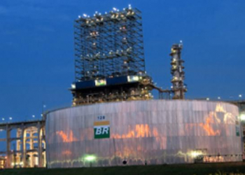 Gasolina e diesel sobem de preço nas refinarias