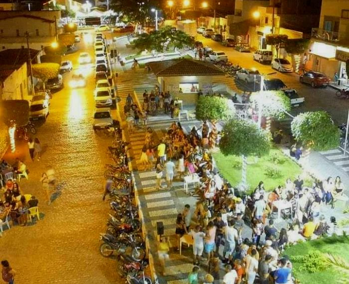 Veja a beleza do natal em algumas cidades da região do sisal e outras da Bahia (Atualizada às 23h01 de 25/12)