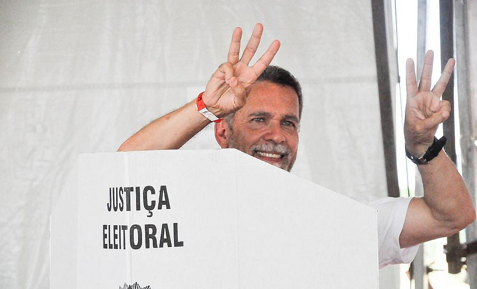 Ricardo David é eleito presidente do Vitória