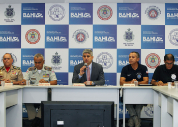 Bahia: Governo comemora redução de homicídios e aumento de  produtividade policial em 2017