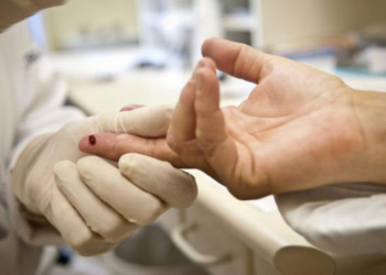 Remédio que previne contaminação pelo vírus HIV será oferecido pelo SUS este mês
