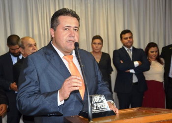 Oito deputados estaduais baianos recebem Troféu Imprensa melhores de 2017