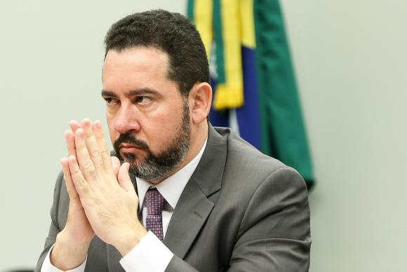 Ministro apela para que reforma da Previdência seja votada antes das eleições