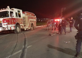 DF – PM intercepta a tiros caminhão do Corpo dos Bombeiros que iria colidir contra o Congresso Nacional