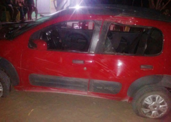 Carro que levava padre Elias para celebrar missa se envolve em acidente em Santaluz