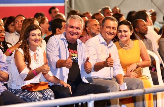 Coronel participa de inauguração do Hospital Regional da Costa do Cacau