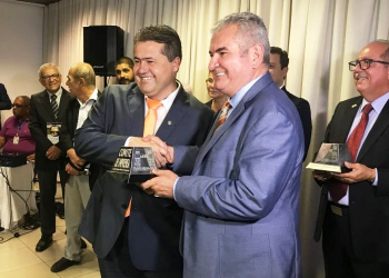 Oito deputados estaduais baianos recebem Troféu Imprensa melhores de 2017