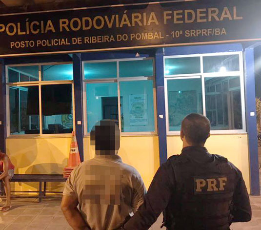 Ex-vereador de Santaluz é preso pela PRF de Ribeira do Pombal com CNH falsa