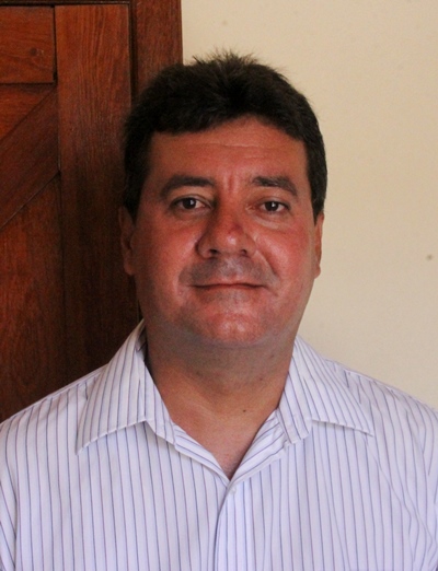 São Domingos – Câmara Municipal entrega titulo de cidadão são-dominguense a padre Aroldo Carneiro