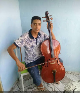 Jovem morre ao sofrer queda de moto com seu pai no município de Mirangaba