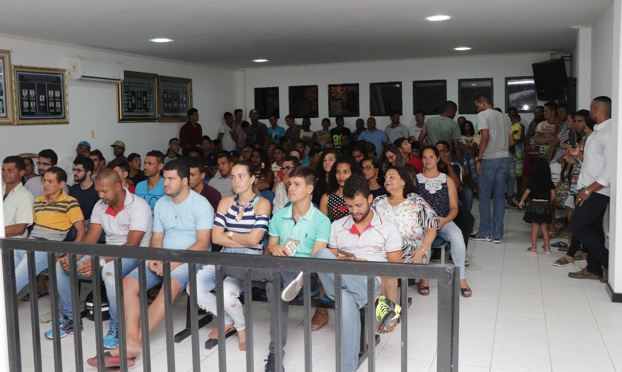 Retirolândia – Solenidade na Câmara marca a entrega de prêmio Melhores do Esporte 2017