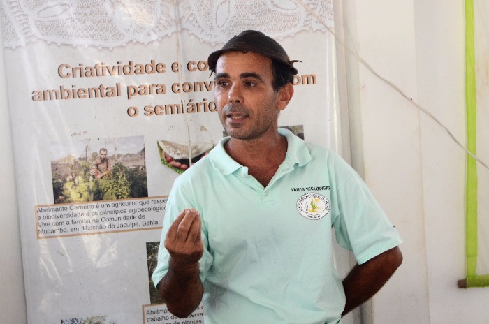 Mesmo no recesso, Alex da Piatã visita agricultores familiares de cinco municípios