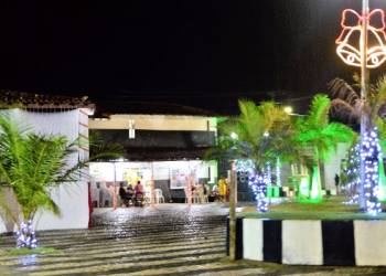 Retirolândia II – Clima de natal toma conta da cidade