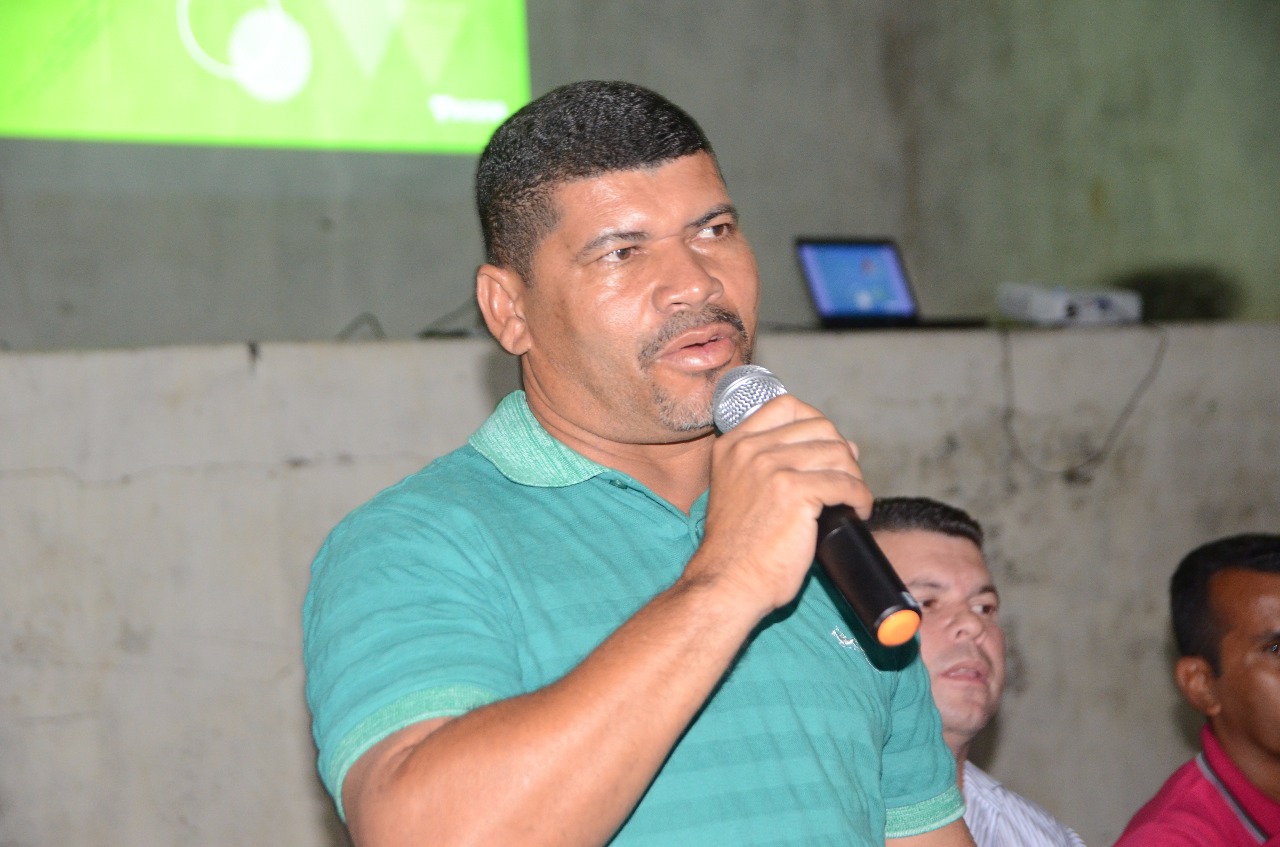 São José do Jacuípe – Moradores se reúnem para discutir implantação do SICOOB/COOPERE em Itatiaia