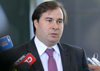 Maia defende ACM Neto como candidato do DEM à Presidência em 2018