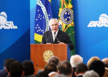 Michel Temer faz apelo a prefeitos para que apoiem a reforma da Previdência