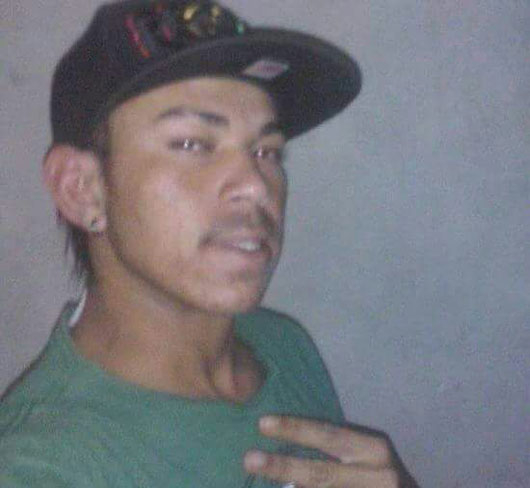 Queimadas: jovem é assassinado na zona rural quando conversava com parentes e amigos
