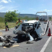 Carros batem de frente e uma pessoa morre na Bahia; veículo ficou totalmente destruído