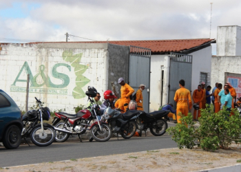 Coité – Bandidos arrombam empresa de coleta de lixo e furtam dois caminhões compactadores