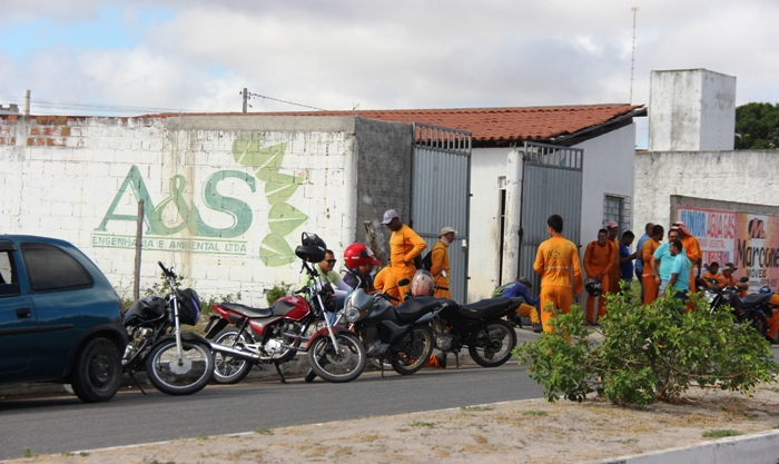 Coité – Bandidos arrombam empresa de coleta de lixo e furtam dois caminhões compactadores