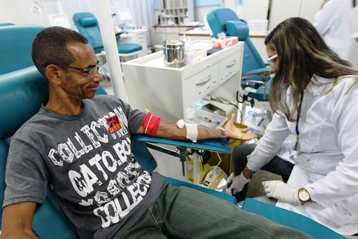 Hemoba alerta para doação de sangue antes de vacina contra febre amarela