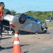 Mulher morre após o carro que ela conduzia capotar e bater com dois veículos na BA-099