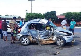 Casal morre em acidente na BR 110 envolvendo Hilux e Palio