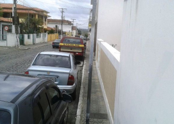 Empresário é assaltado por dois indivíduos quando levava  mochilha com dinheiro